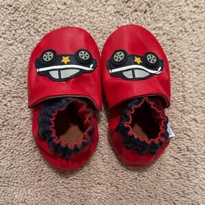 NEW Robeez baby shoes 12-18 months